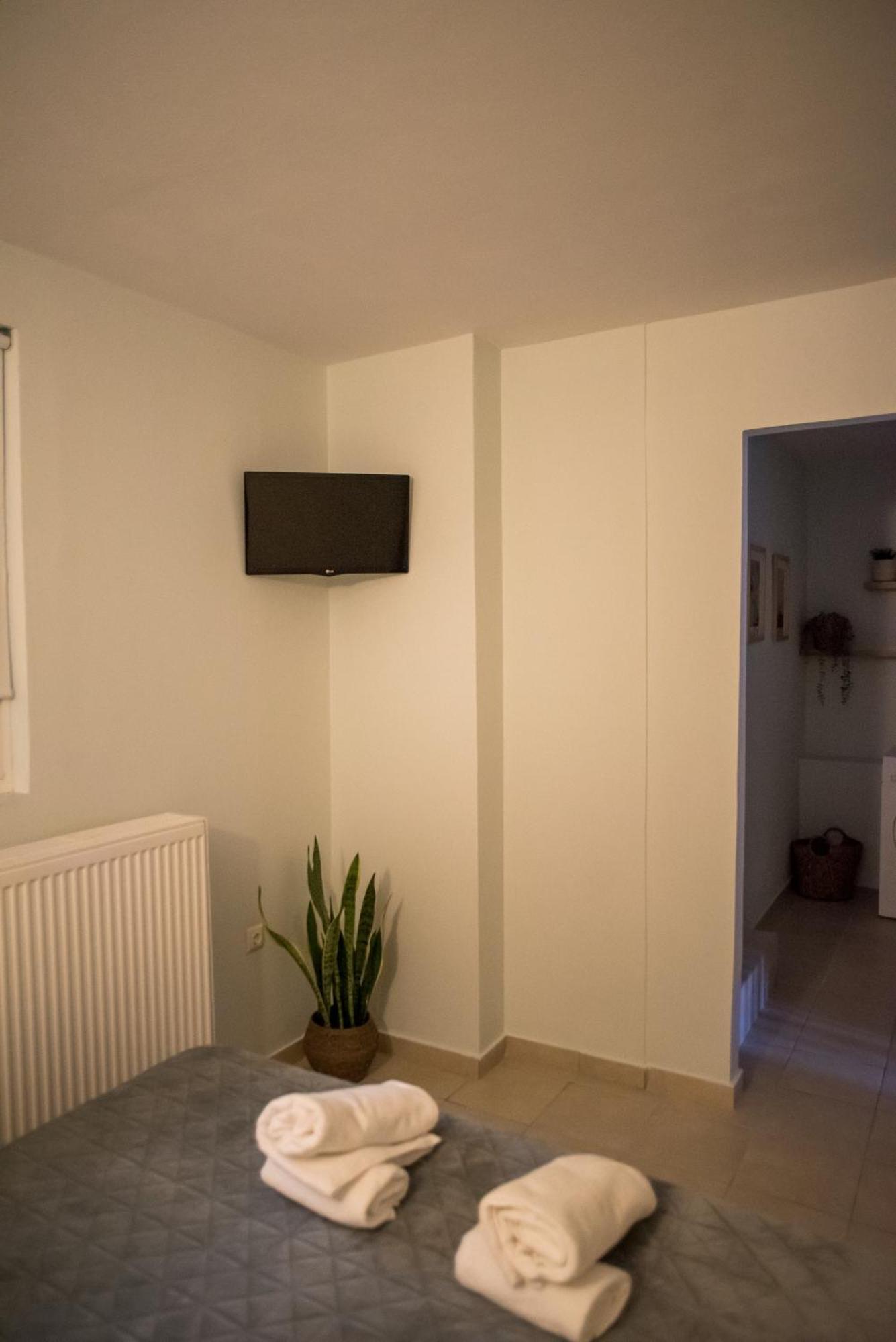 Leggero Apartment *