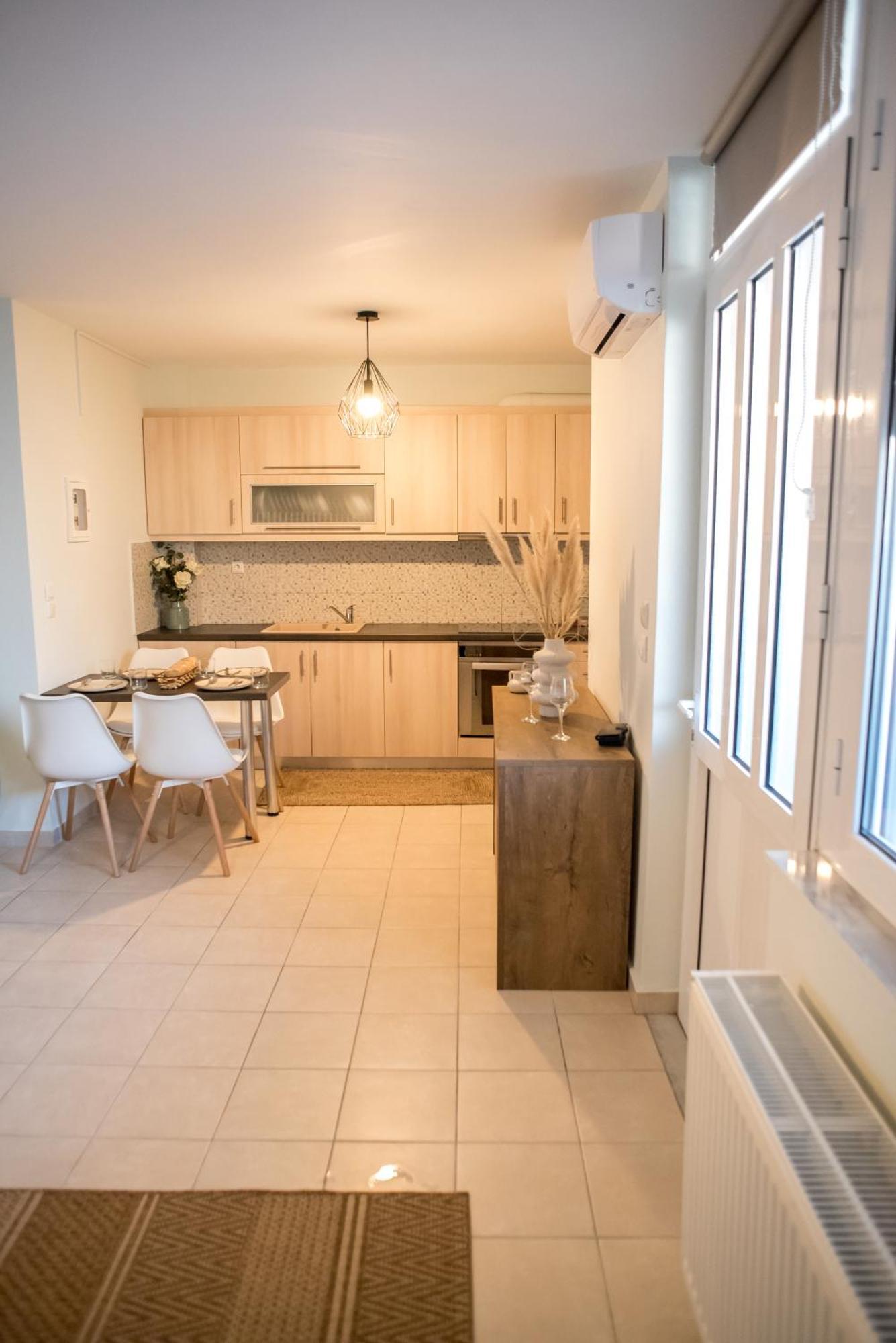 Leggero Apartment *